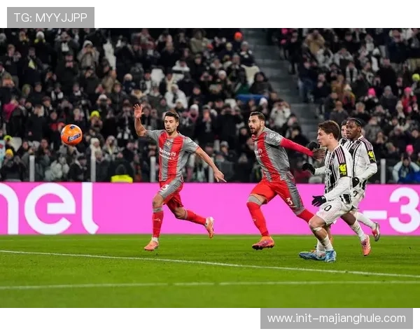 热那亚与克雷莫内塞0-0互交白卷,两队各取1分 热那亚与克雷莫内塞0-0互交白卷,两队各取1分